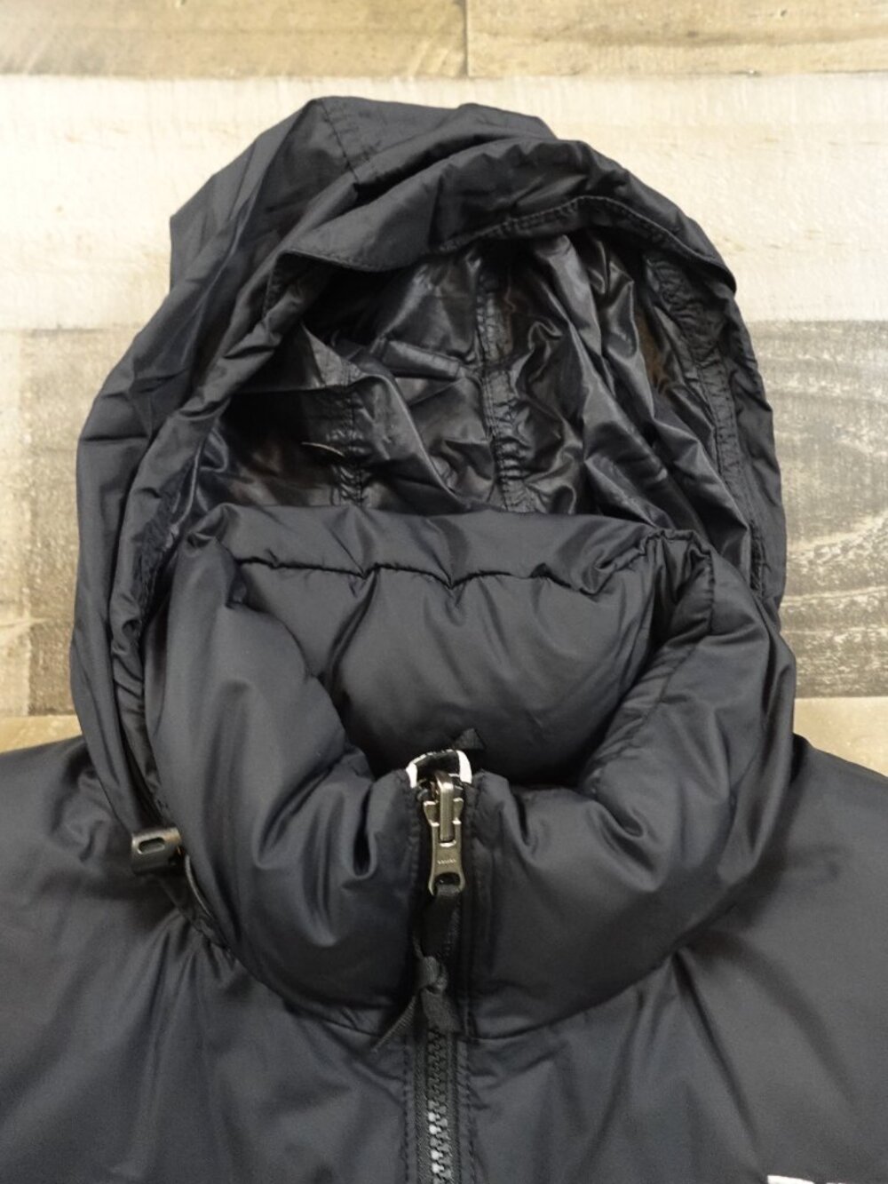 The North Face 1996 Retro Nuptse Jacket Women’s Medium White Black 700 Down - Picture 11 of 16